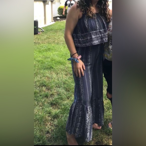 Flowy Bellbottom Jumpsuit - Picture 2 of 7